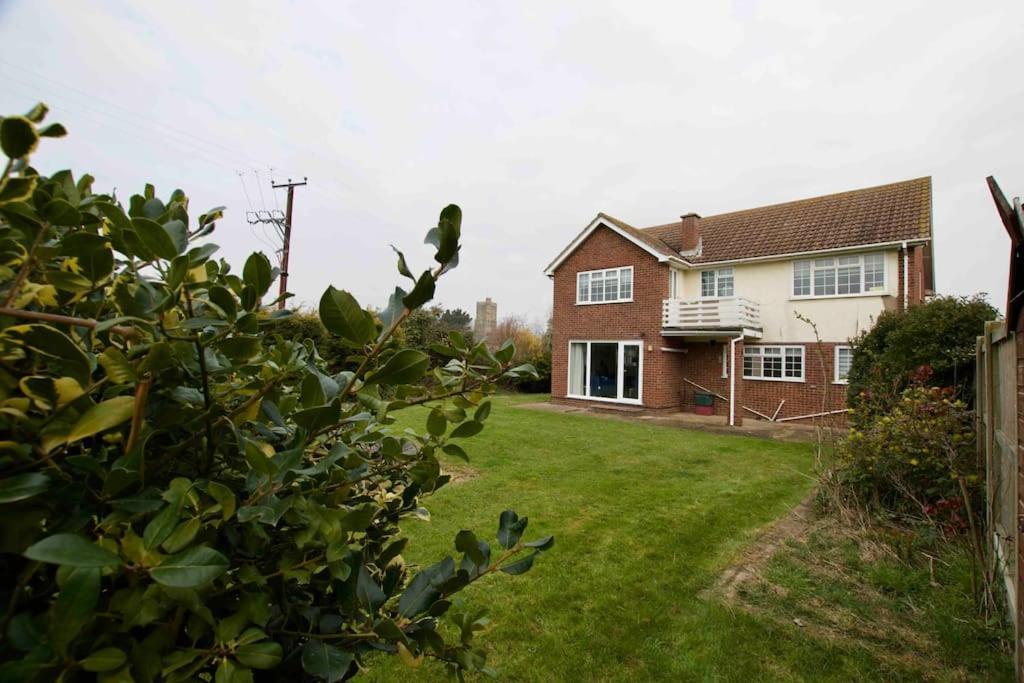 Spacious 5 Bed In The Countryside, Close To Frinton-On-Sea Kirby Cross Exterior photo