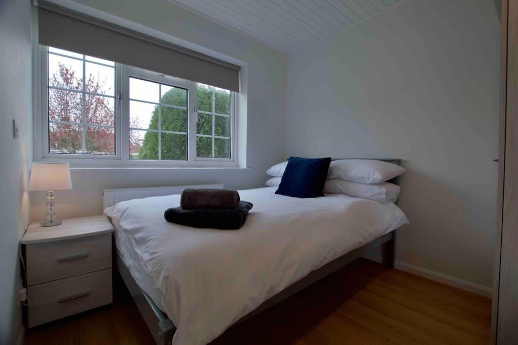 Spacious 5 Bed In The Countryside, Close To Frinton-On-Sea Kirby Cross Exterior photo